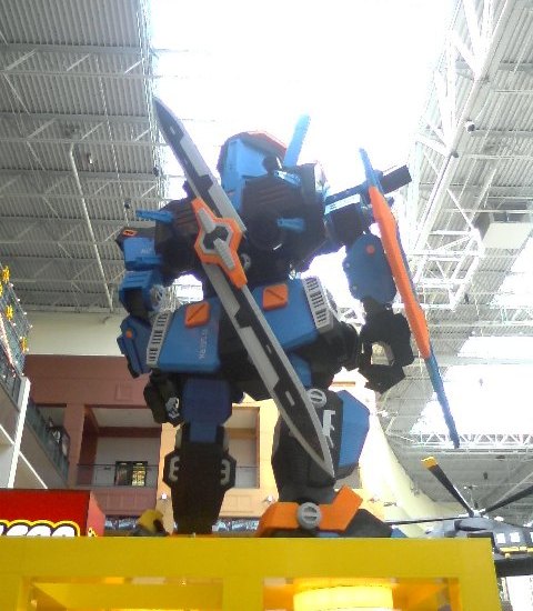 Huge lego transformer